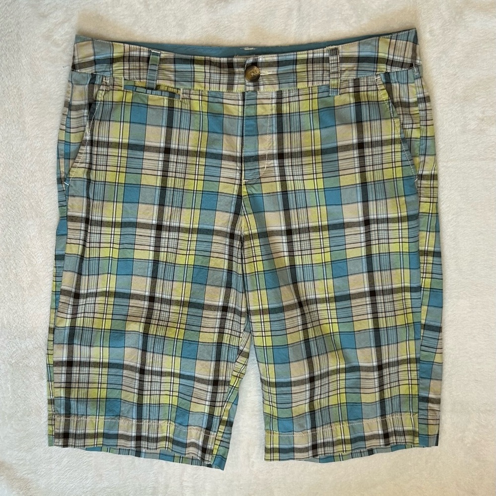 Bass Women’s Bermuda Shorts - blue / green / white plaid - Size 10 - VGUC!